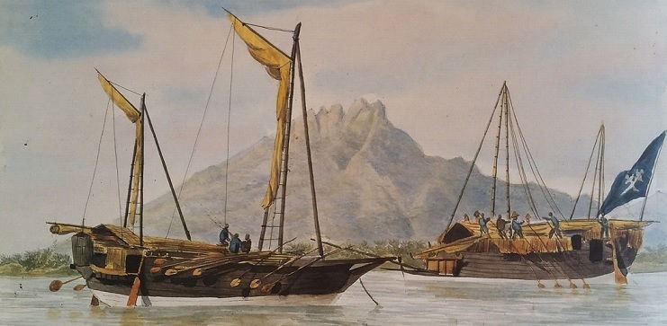 Dua 'Perahu Dagang Makassar', ca. 1830; perahu di sebelah kiri menggunakan tipe layar 'standing gaff' Eropa, yang di belakang kanan layar tanja.